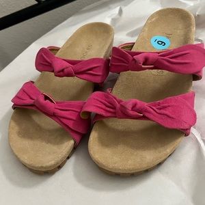 NEW* Jack Rogers pink suede bow sandals